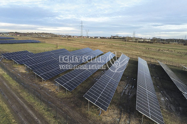 Le solaire domine les dernières ventes aux enchères renouvelables de la Pologne