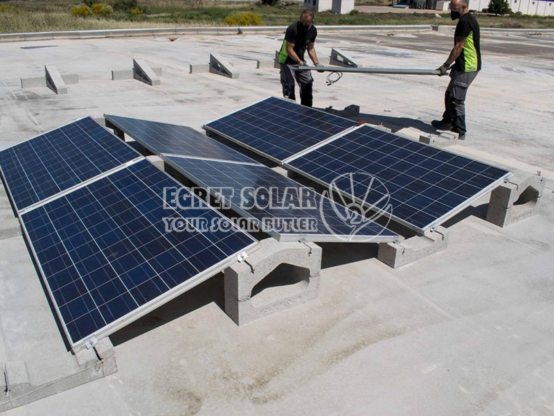Pouvez-vous installer des panneaux solaires sur les toits orientés vers l'est et l'ouest comment solaire