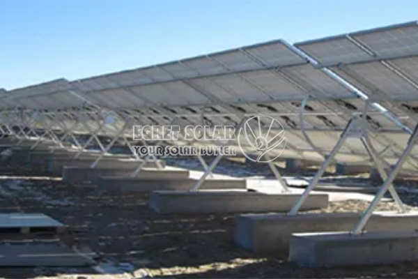 Montage solaire réglable